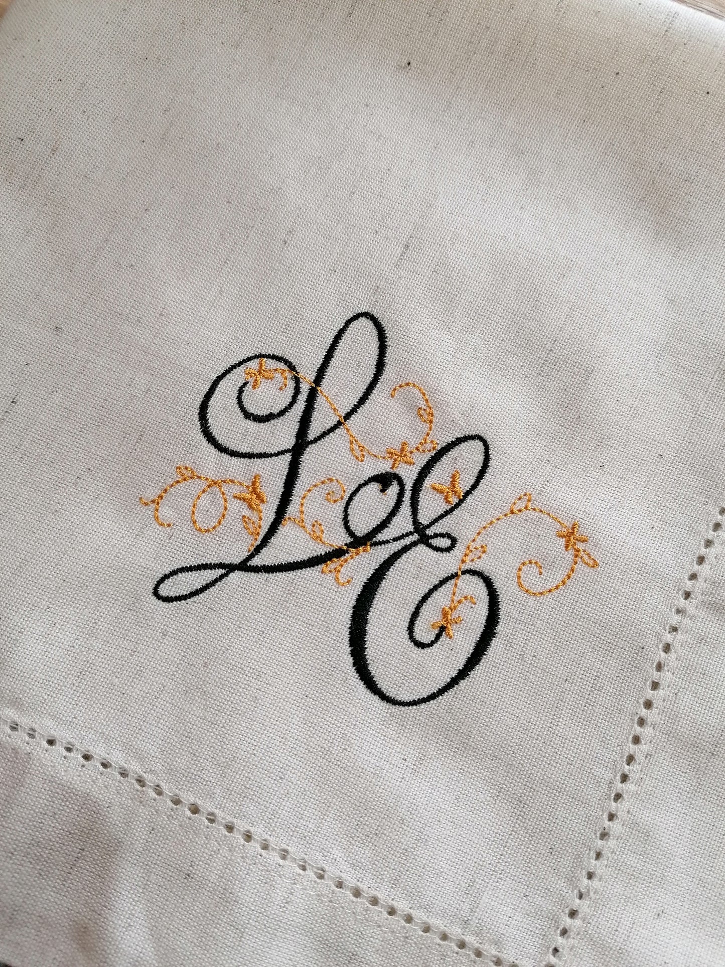 Personalised Napkins Embroidered Cotton Hemstitched dinner napkins 20x20in Monogrammed Napkins Serviette Anniversary Gift Napkins Set